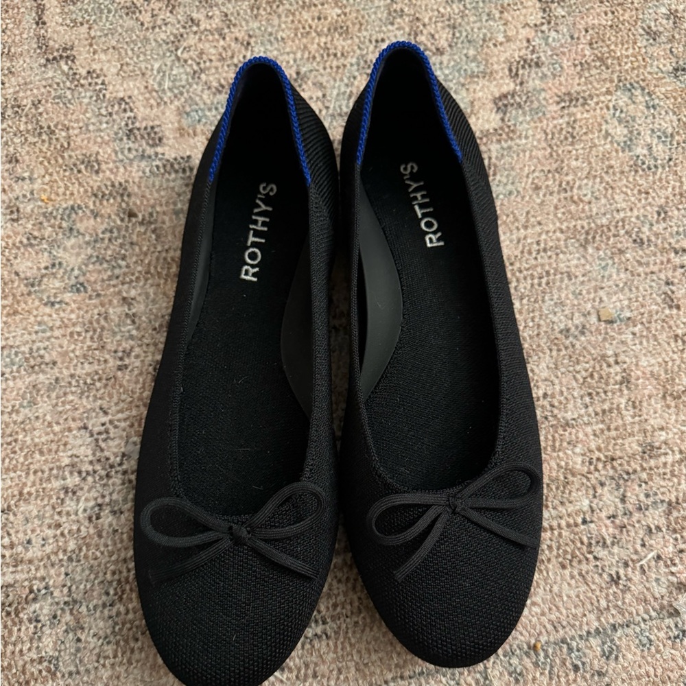 Rothy’s black ballet flat NEW